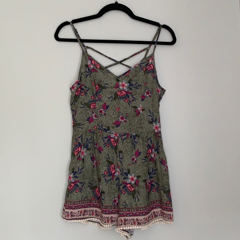 HOLLISTER ROMPER